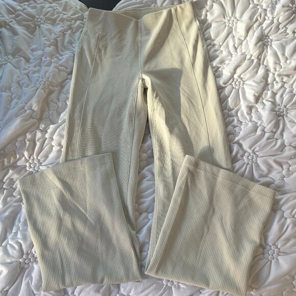 Lululemon Softstreme Ribbed Zip Flared Full Length Pant - Bone - Picture 3 of 5